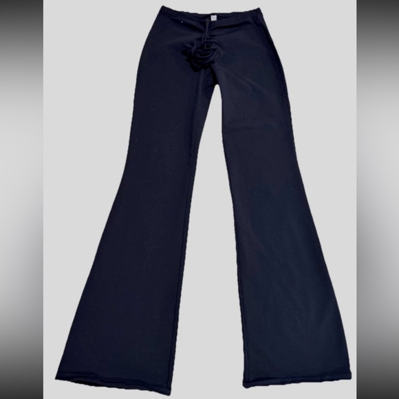 Alo Yoga Waist Cinching Black Flared Leggings Size Medium - Picture 3 of 9